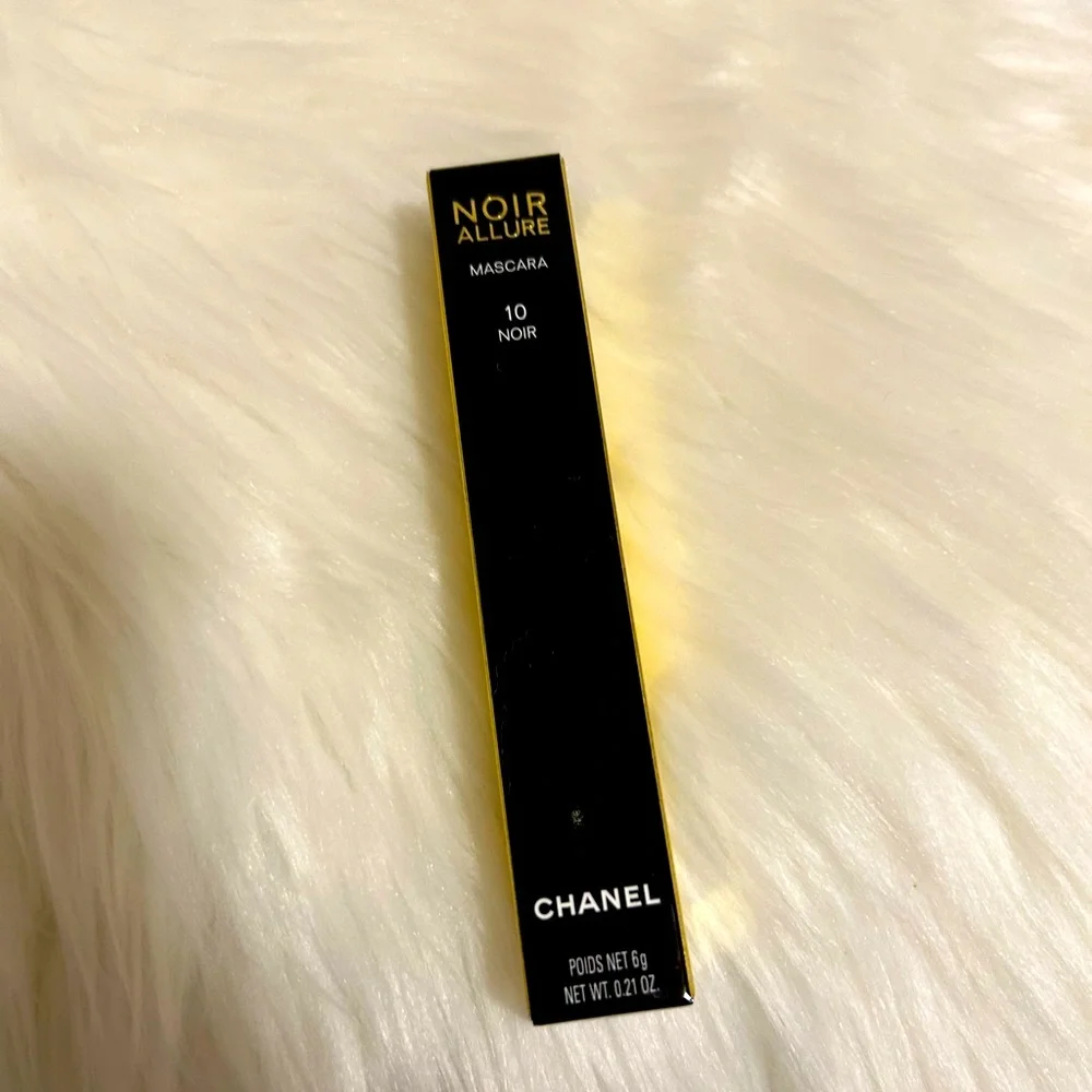 Chanel noir allure mascara
